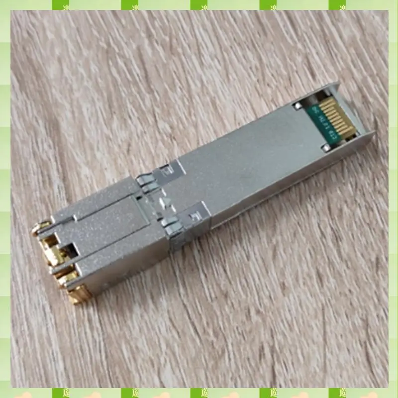 2025 10G SFP + Rj45 30M 自己適応 10G/5G/2.5G 光モジュール互換性、Mikrotik、イーサネット光スイッチ、10G