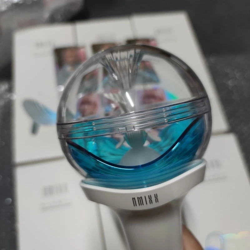 NMIXX Light Stick Corea Kpop Lightstick Asta luminosa Lampada da concerto Party Flash Giocattoli fluorescenti Hiphop Flash Aid Rod Fans Regalo