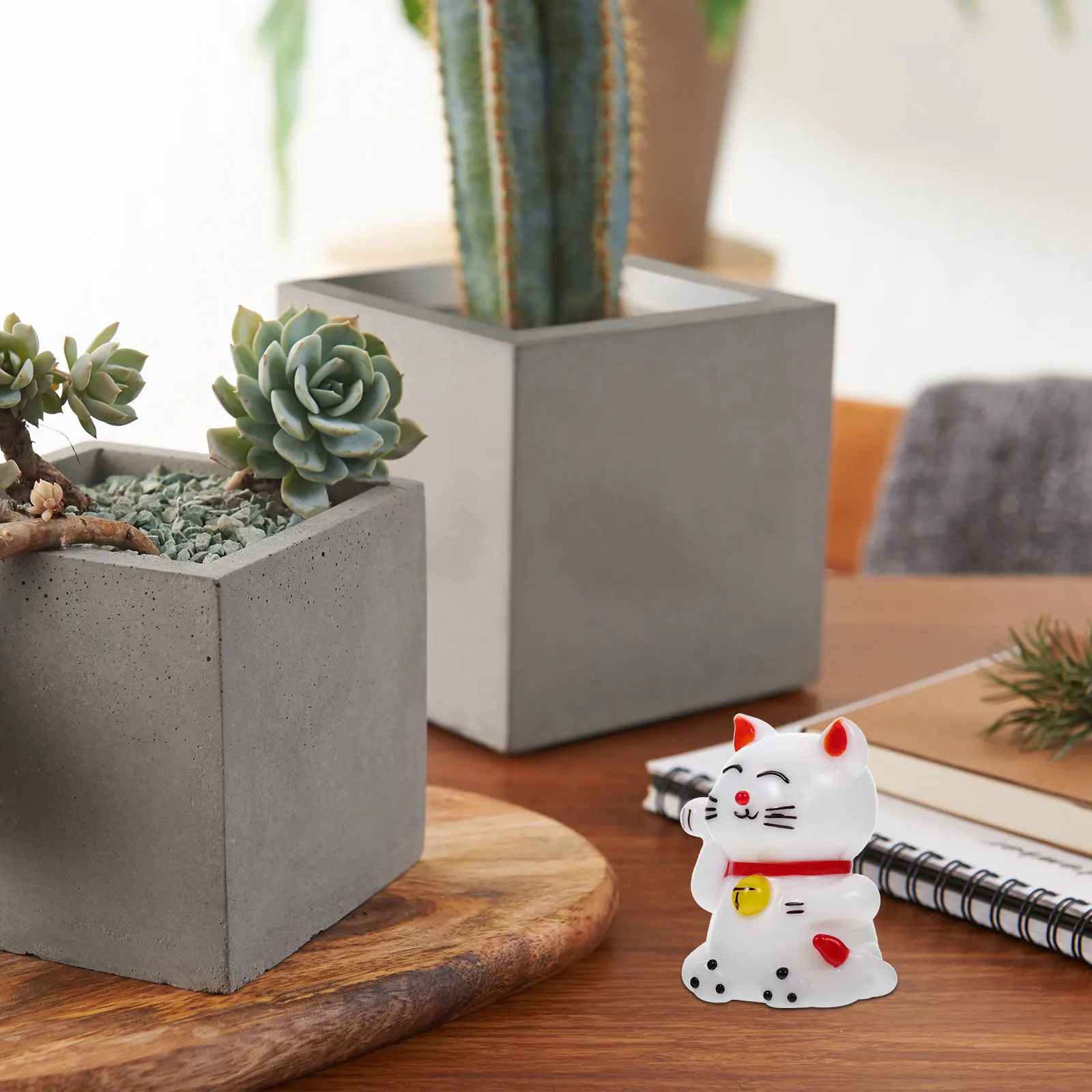 

Creative Cat Desktop Adornment Miniature Lucky Cat Sculpture for Home Office Tabletop Decor Stylish and Unique Design
