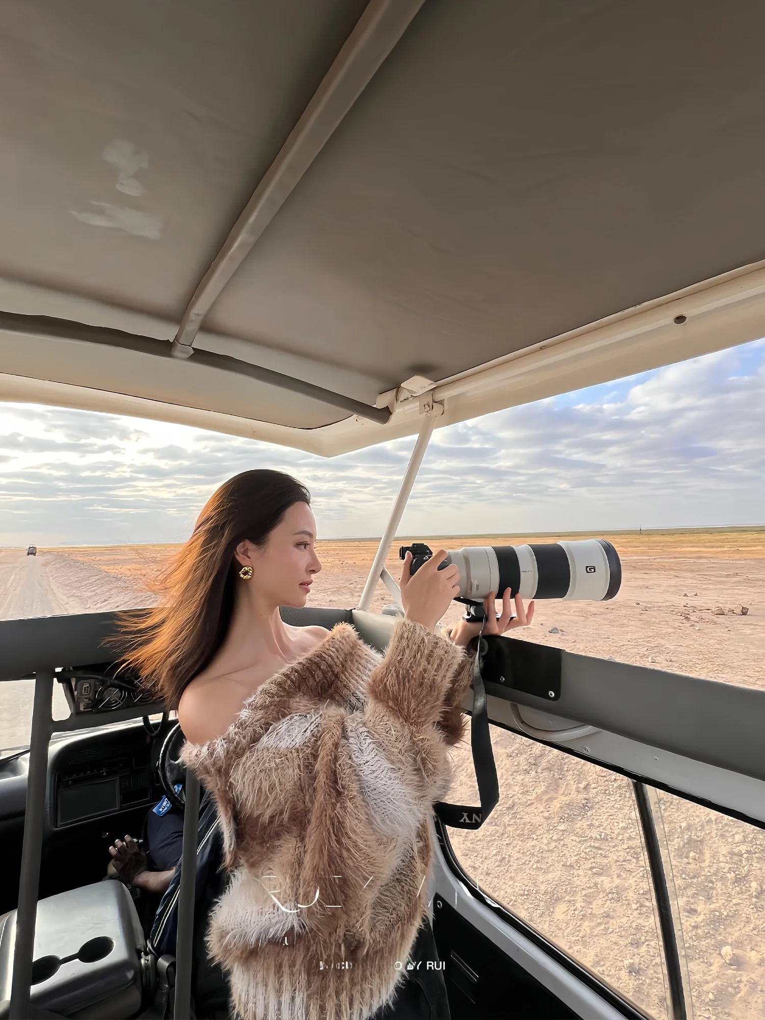 

Длинный бархатный ленивый свитер Laid-ba с открытыми плечами и отложным воротником, универсальная одежда ROEYWANG Premium Sle Commute Faion, свободный крой