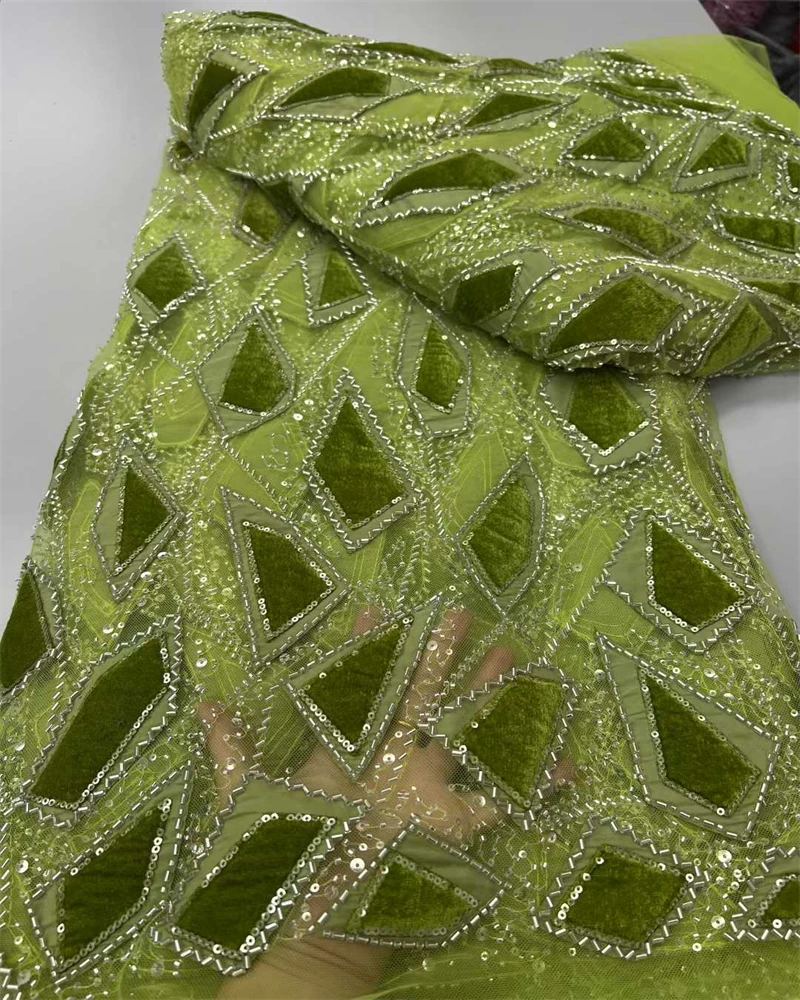 

Luxury African Lace Fabric 5 Yards Velvet Lace Beaded Tulle Lace Fabric Embroidered Nigerian Fabric for Wedding Dress Sew