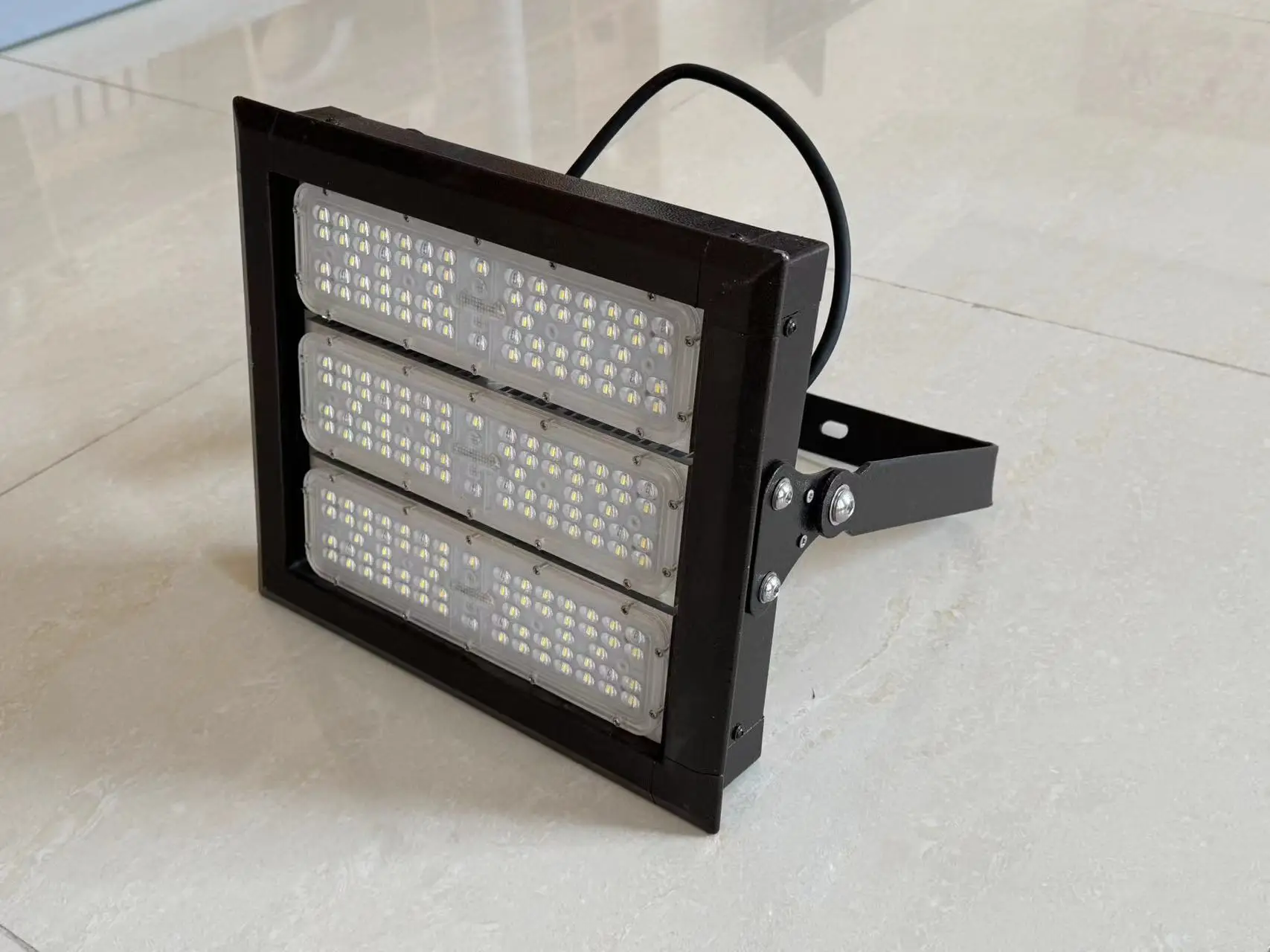 Lampes en aluminium de projecteur IP66 de lumen élevé 180W