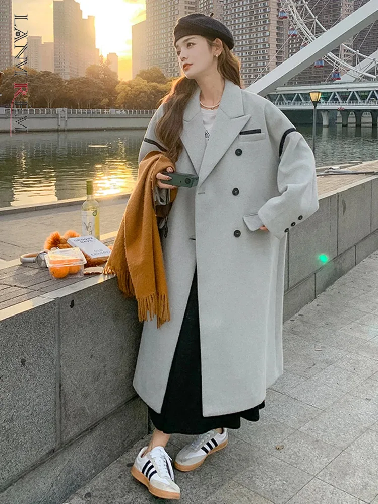 

LANMREM 2023 Winter Color Blocked Woven Light Gray Woolen Coat Double Breasted Loose Big Size Female Fashion Streetwear 2DA8053