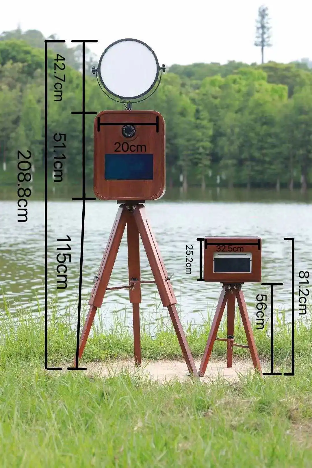 Cabina fotografica portatile leggera e piccola in stile retrò, design vintage in legno per riunioni e feste di matrimonio