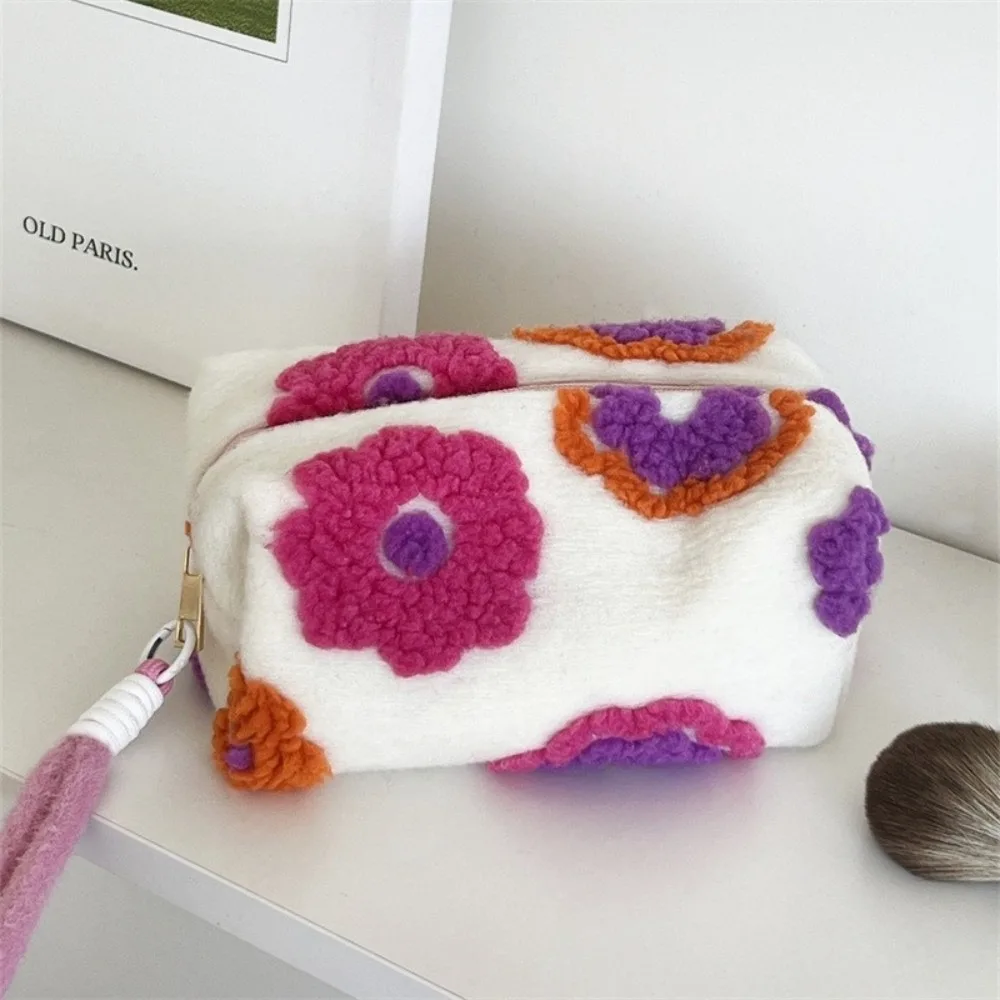 

Чехол для макияжа большой емкости, портативная ручная сумка для туалетных принадлежностей, цветочный дизайн, косметичка из искусственной шерсти, деловые поездки
