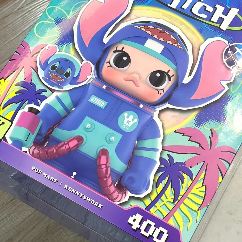 Oryginalna figurka Mega Space Molly Stitch 400% Series Dekoracja pokoju Kolekcjonerska figurka akcji z anime Zabawka Prezenty urodzinowe dla dzieci