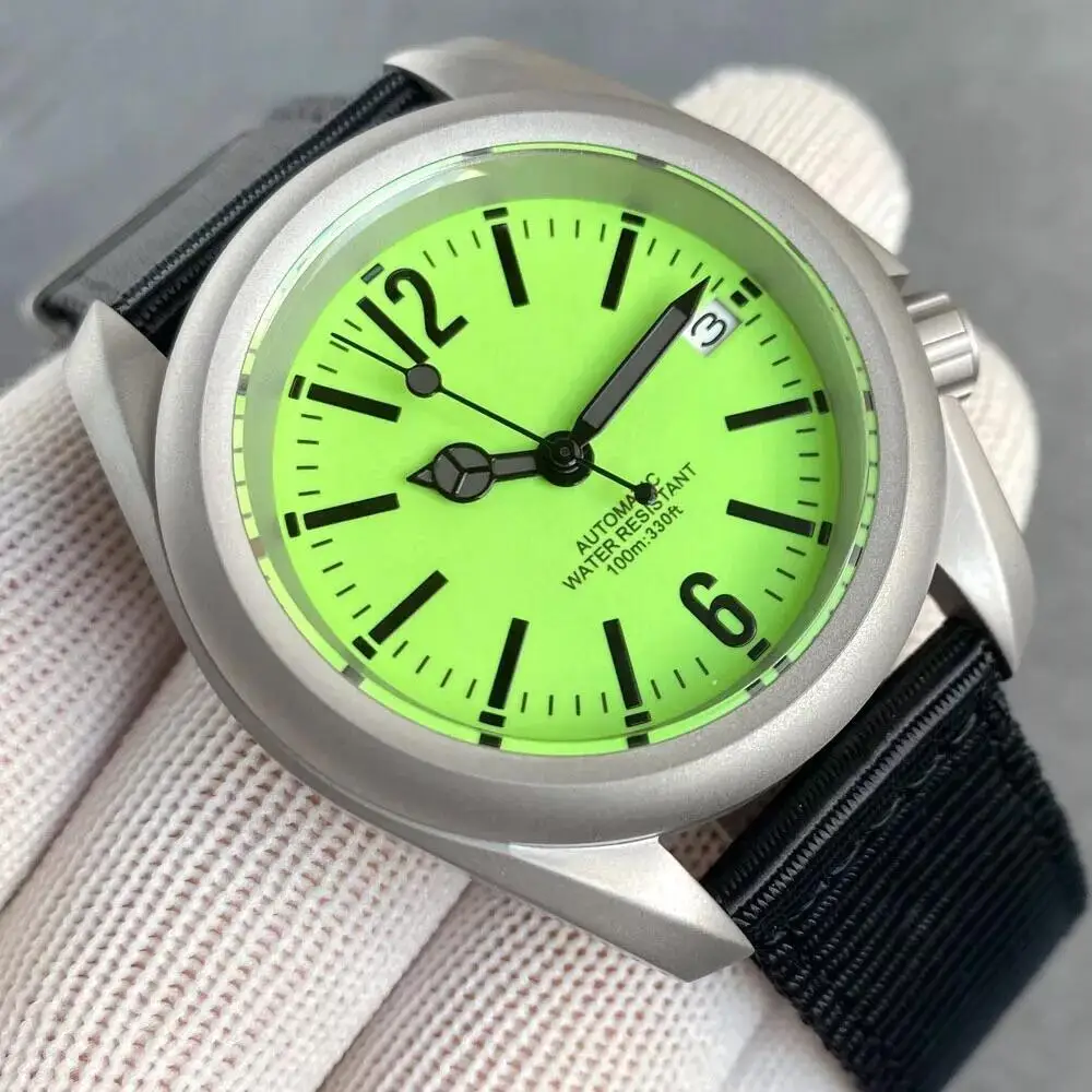 Full Luminous 40MM3.8 NH35 Mechanical Men Watch Black Hand Whole Brushed Sapphire 20ATM Watches For Men Automatic Watch