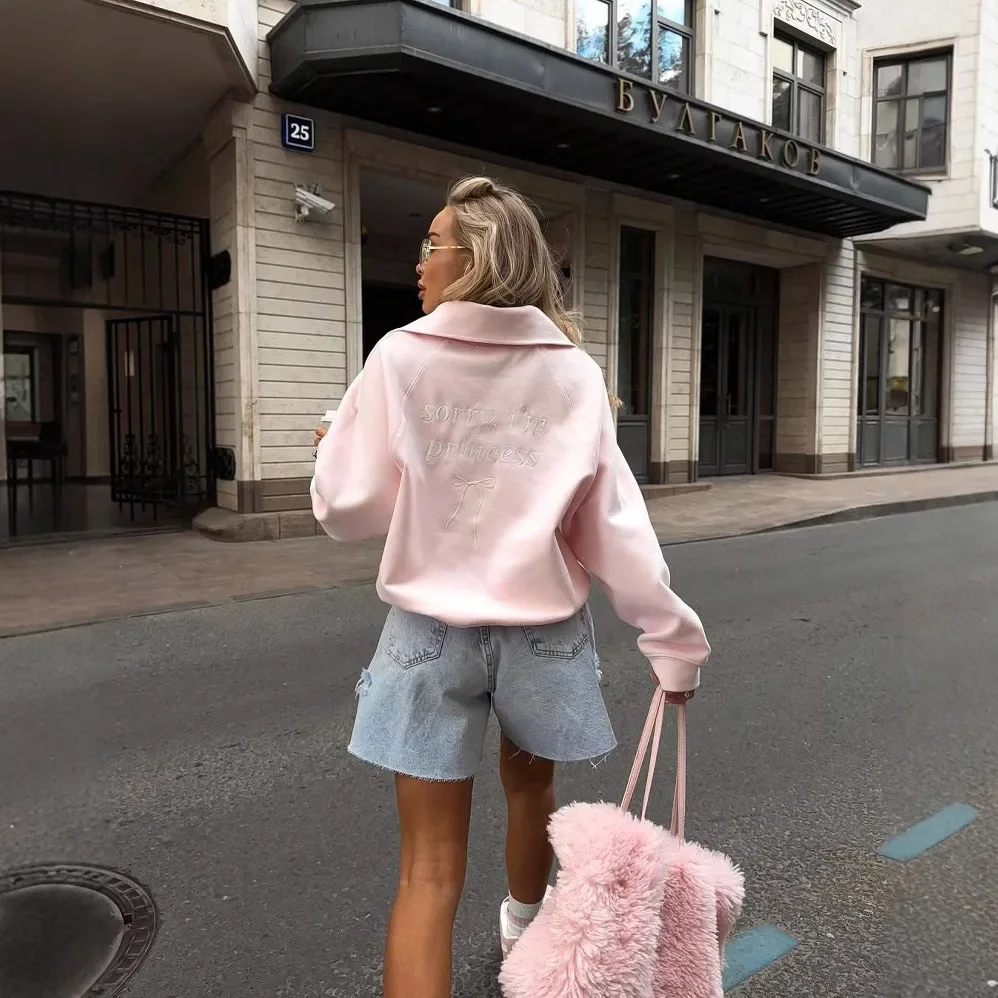 2025 الخريف الصلبة الترفيه رسالة مطرزة شبه سستة المرأة البلوز جديد عصري فضفاض رداء علوي غير رسمي النساء الملابس #4