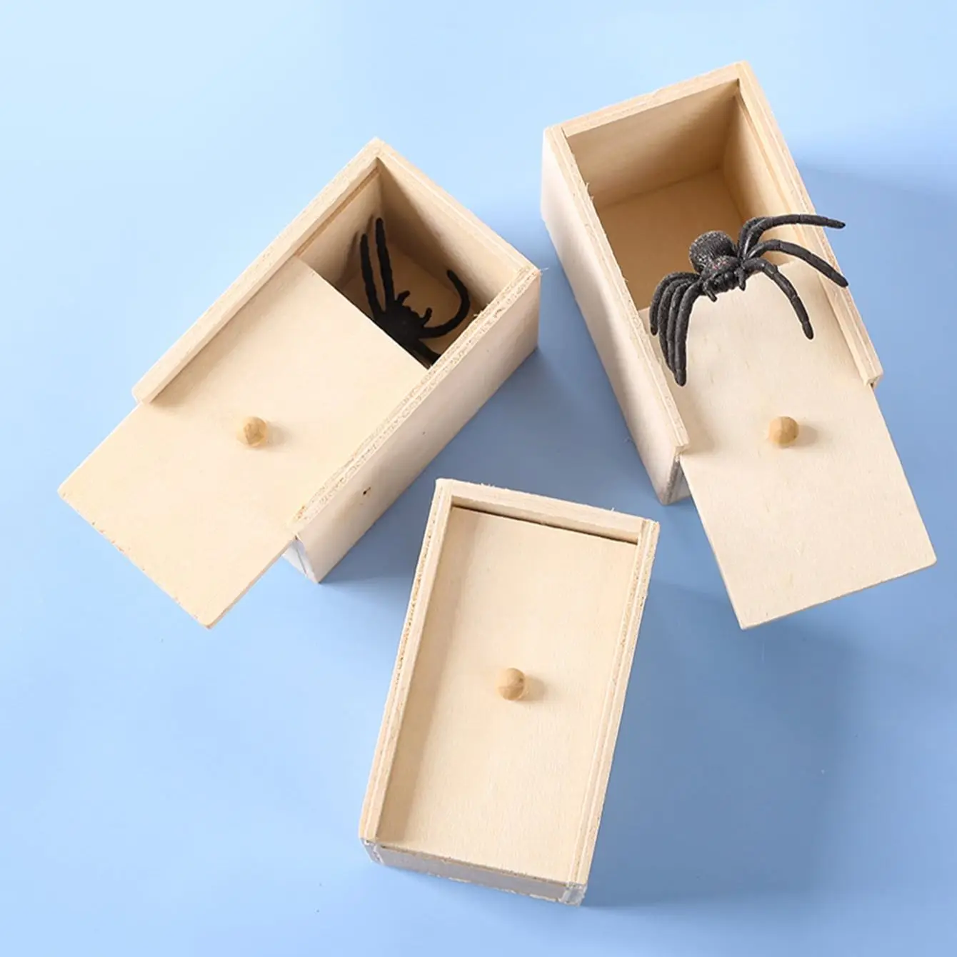 1PC-Wooden Prank Trick Practical Joke Home Office Scare Toy Box Gag Spider Parents Friend Funny Play Joke Gift Surprising Bo