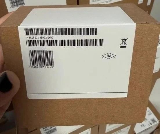 

Brand New Original 6ES7221-1BH32-0XB0 6ES7 221-1BH32-0XB0 6ES7222-1BH32-0XB0 6ES7 222-1BH32-0XB0 Fast Delivery