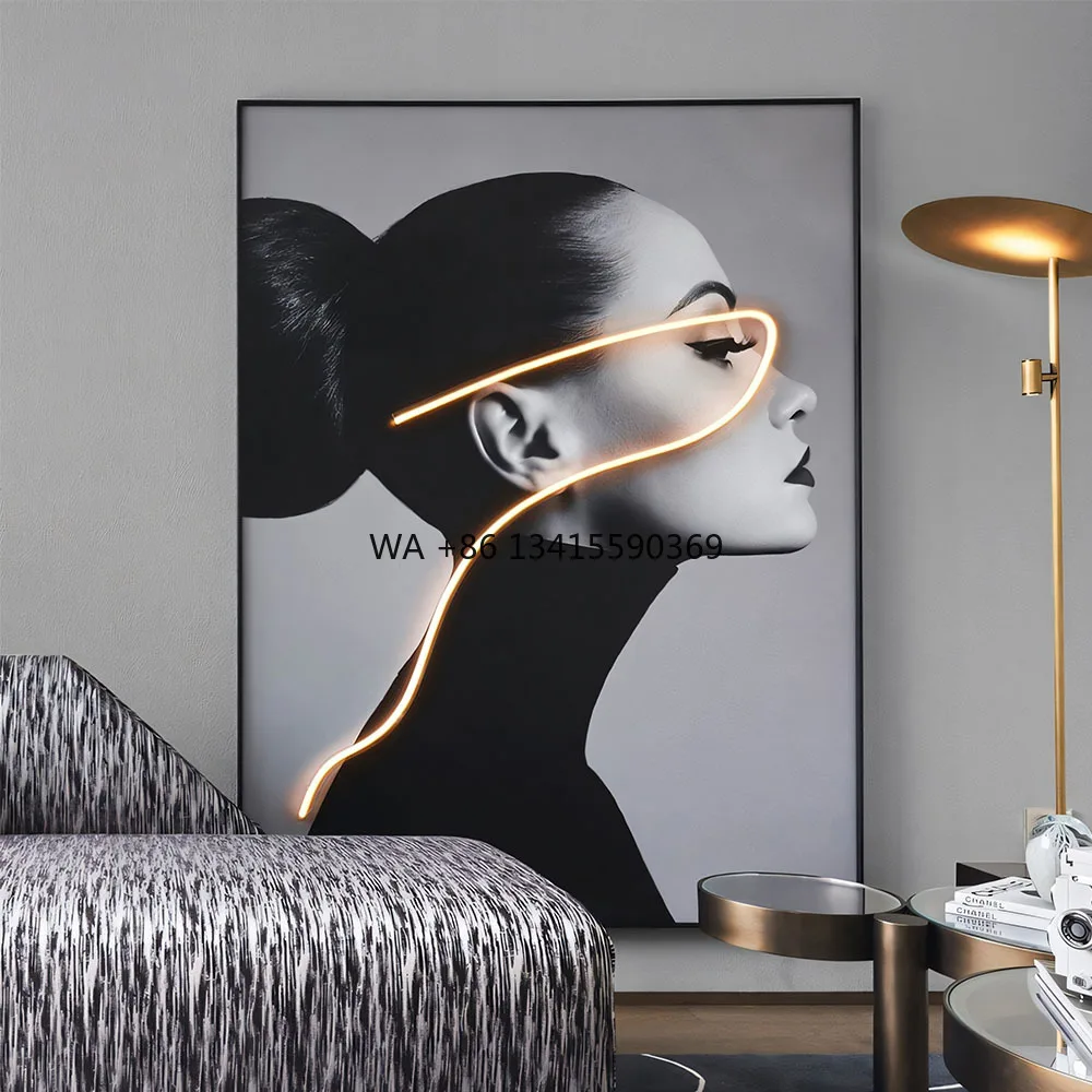 

Customized Wholesale Hotel Artworks Living Room Decor Light up Women Decoration Pictures Canvas Illuminated Wall Painting