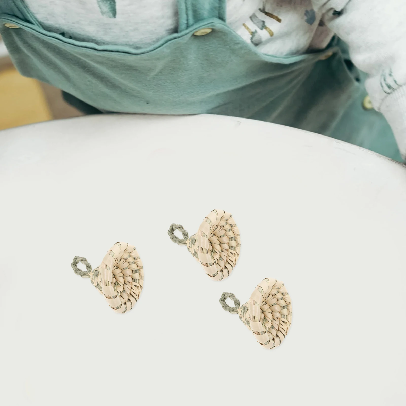 

10Pcs Tiny Woven Straw Hats DIY Craft Kit for Kids Hands-on Activity Mini Hat Ornaments Party Favors Room Decor Photo Props Set