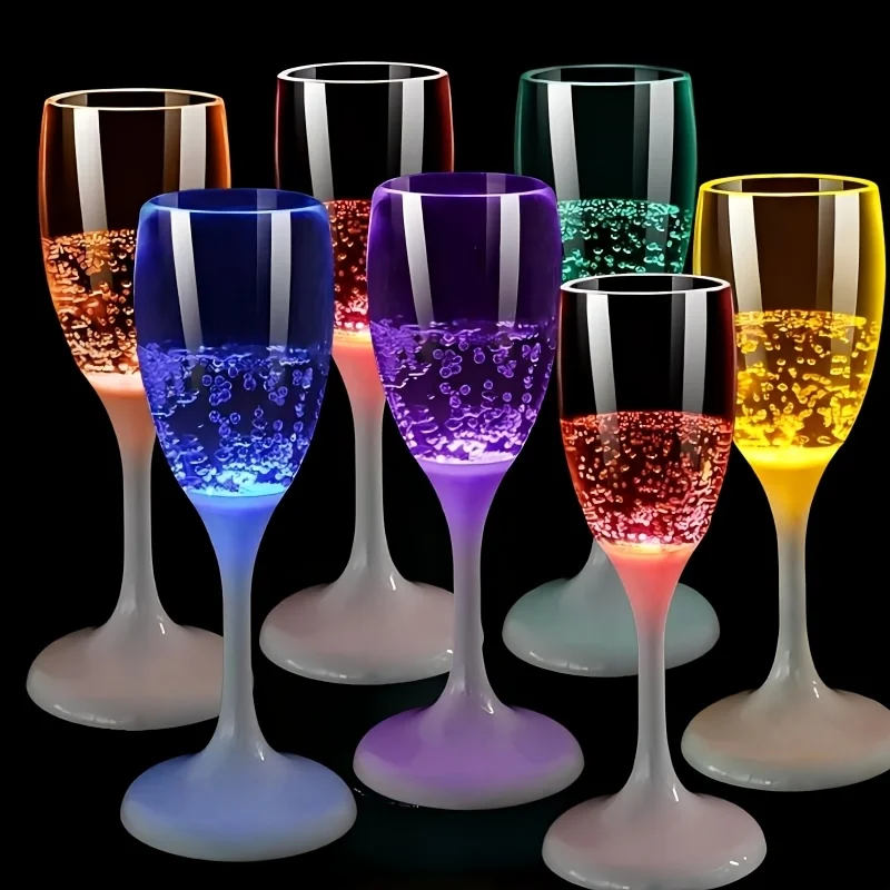 6pcs LED Light Up Cups Wine Champagne Flutes SetLiquid Activated Glow in The Dark Cups for Party Wedding Kitchen Christmas Decor