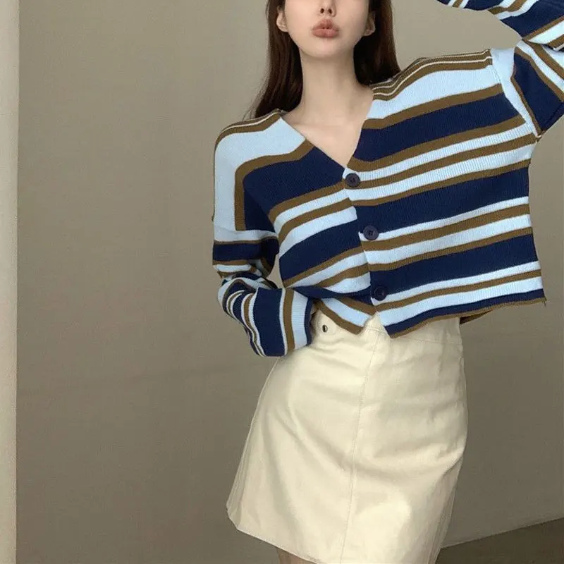 

Contrasting Colors Vintage Cardigan Autumn Winter V-Neck Loose Women's Clothing Korean Striped Knitted Single-breasted Sweaters