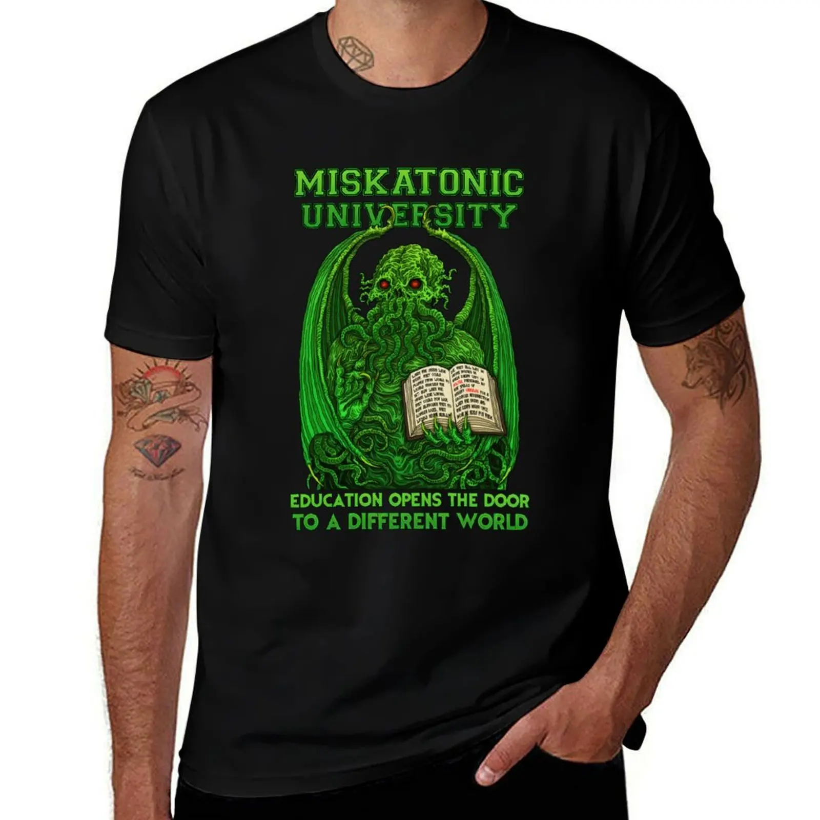 Miskatonic Cthulhu - Azhmodai 2020 T-Shirt Casual Minimalist Short Sleeve Top T-Shirt