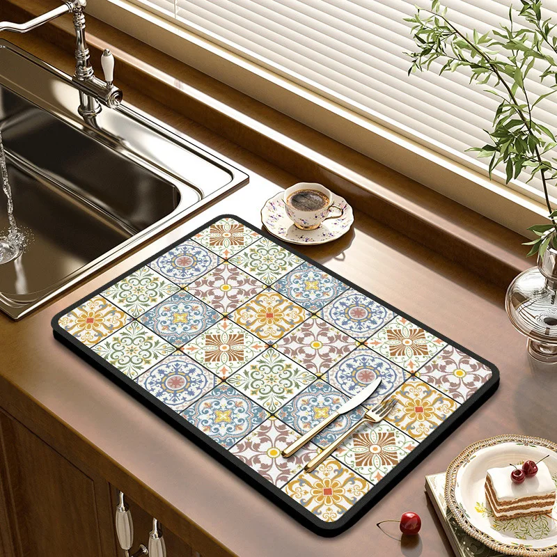 

Diatomaceous Earth Kitchen Drainage Mat, Absorbent Table Home Use, Non-slip Stain-resistant Dish Drying Mat For Cups, Bowls, And