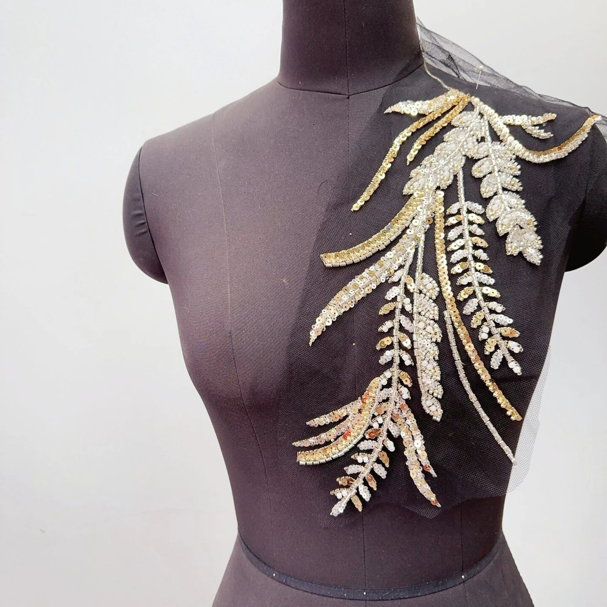 

1PCS Gold Wheat Ear Embroidery Cloth Stickers for DIY Wedding Engagement Performance Clothing Accessories