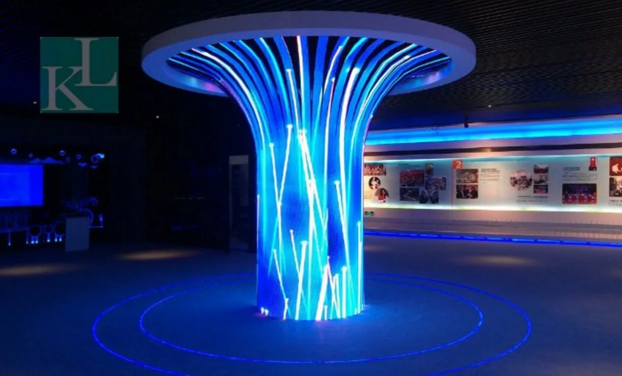 Lecede Customized  360 Degree Roof Round Column Circular Curved Circle Soft Flexible Led Screen Display