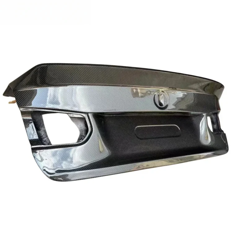  Factory Hot Sale High-Quality Carbon Fiber Trunk Lid, Clip-Bolt Installation, Refit & Upgr Seri F0 F -