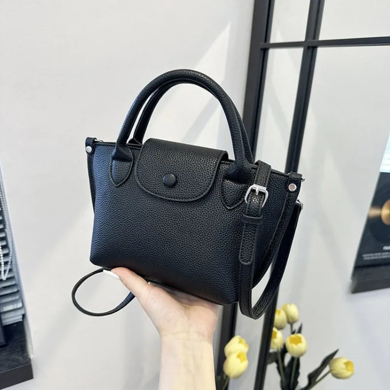クロスボディバッグデザインデザイナーおむつバッグ女性用高級レザートートエレガントヴィンテージスタイリッシュファッション