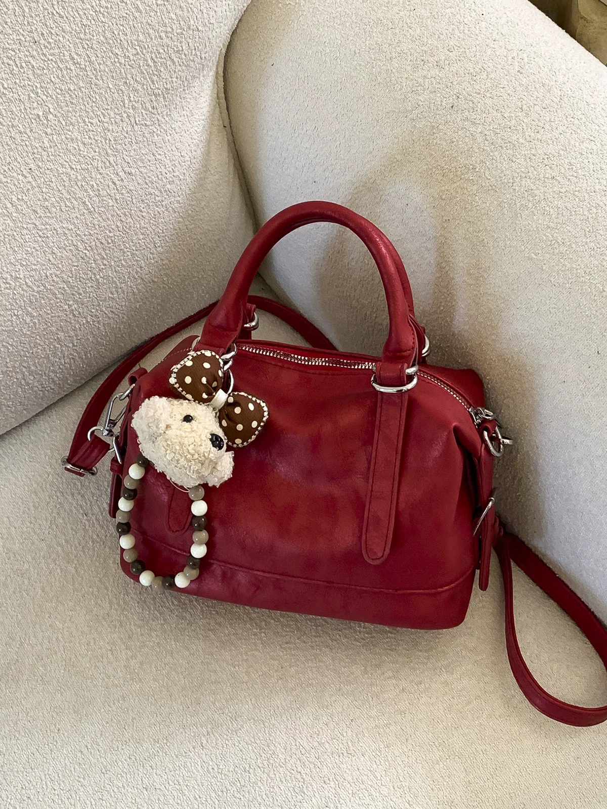 

Женская сумка для поездок на работу, модель Boston Bag 2026: Новая модная универсальная сумка через плечо, высококачественная мини-сумка-боулинг, роскошная сумка-подушка на плечо