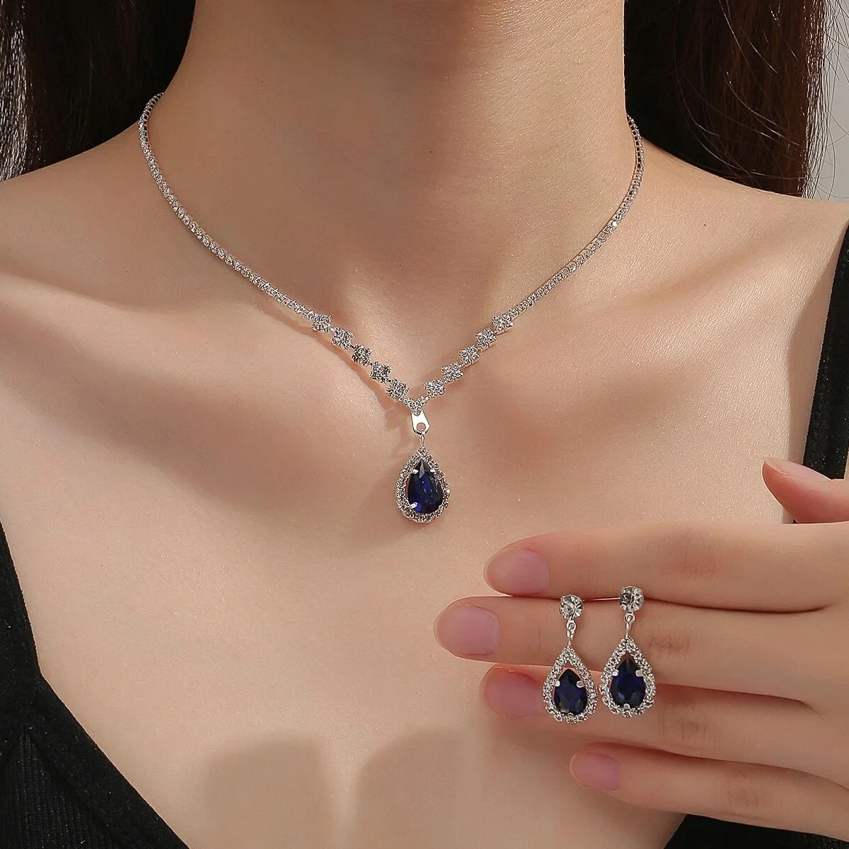 3PC Wedding Season Women\'s Fashion Copper Inlaid Water Drop Necklace Earrings Jewelry Set Wedding Banquet Party Holiday Gift