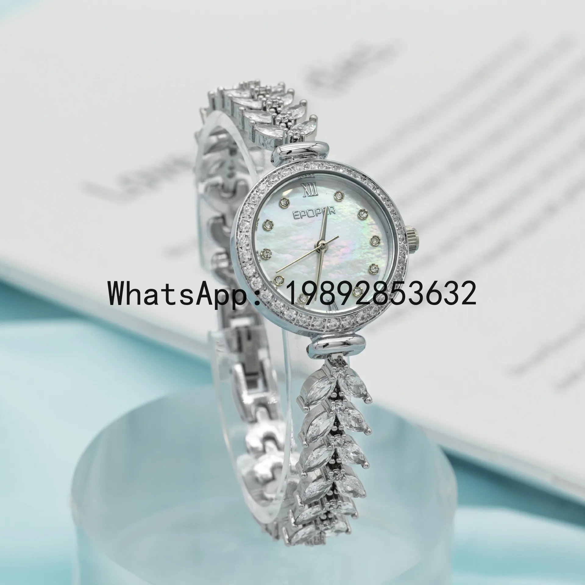 

PYJ Mermaid Fashion Niche, High-end Sense of Compactness, Temperament Shining, Waterproof Quartz Women's Watch