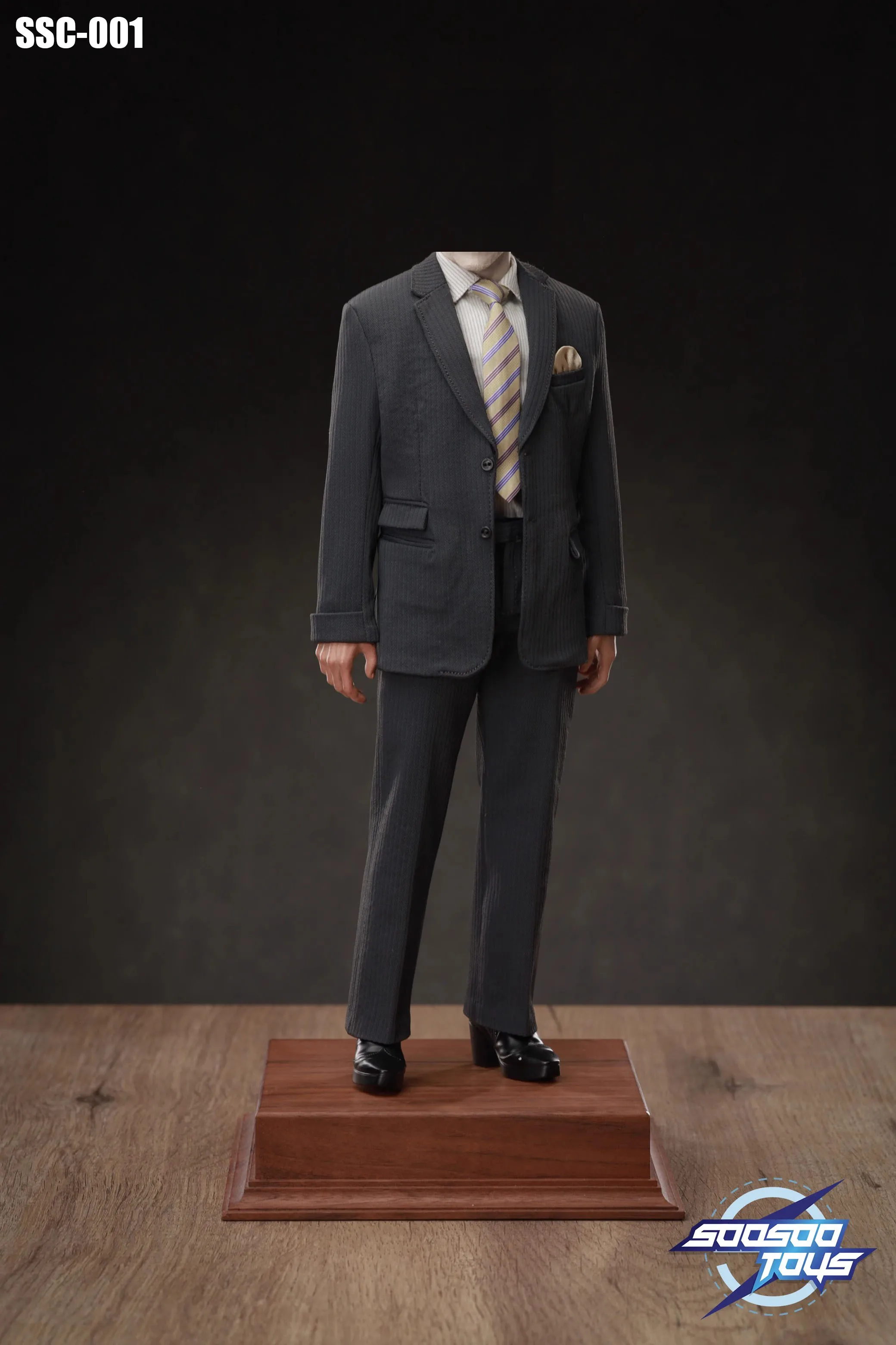 

SOOSOOTOYS SSC-001 1/6 Male Soldier Suit Leather Shoe Set Fit 12'' Action Figure Model Toy In Stock