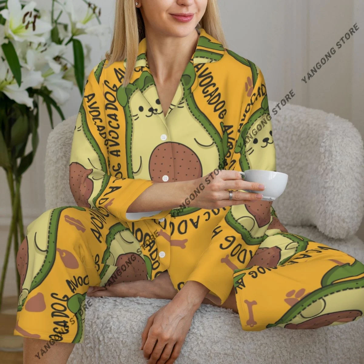 

Women's Pajamas Long-sleeved Girl Loungewear Two-piece Set Cartoon Avocado Dog With Separate Pajamas for Autumn Spring