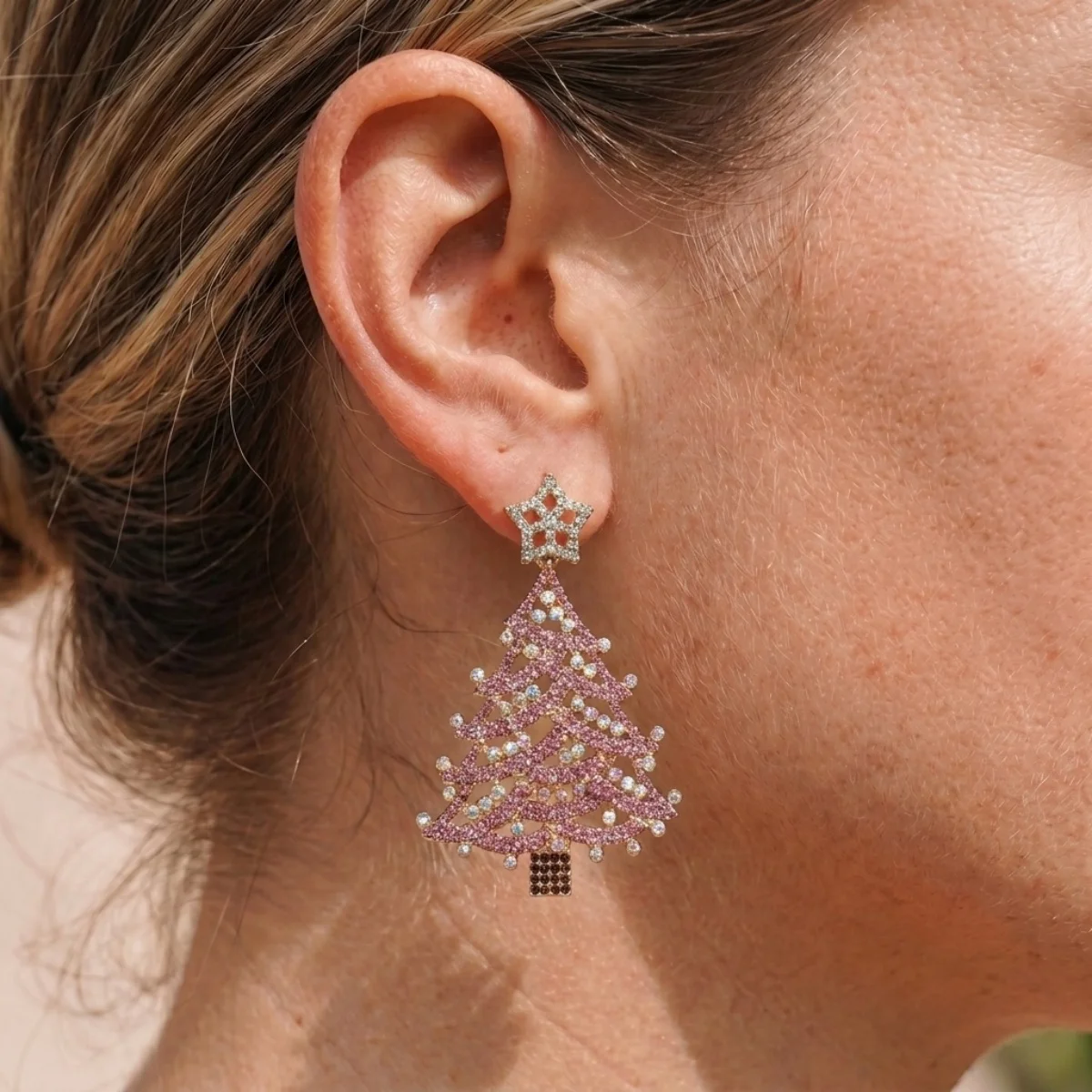 Pink Green Rhinestone Hollow Christmas Tree Star Drop Earrings For Women Fashion Exquisite Xmas Tree Earrings New Year Jewelry