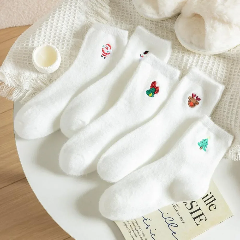 Christmas Cartoon Embroidery Plush Mid Calf Socks Winter Thick Warm Soft Home Sleeping Socks White 5Pairs Women Sock Accessories