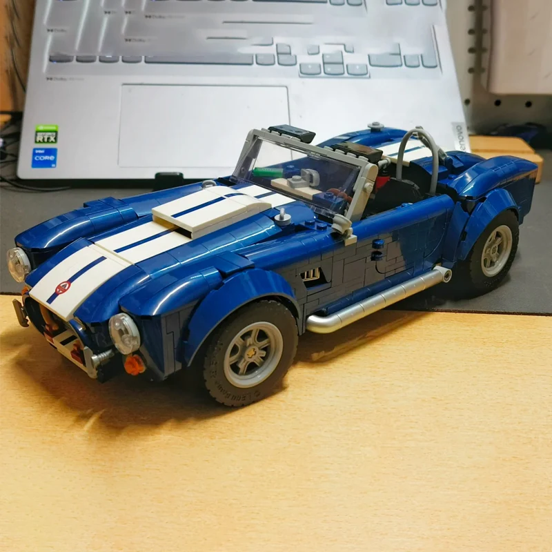 

2025 New 1241pcs Cobra Tech Car Building Set (Compatible with 10357) DIY Supercar Model Kit, Bosch Collection Grade Display