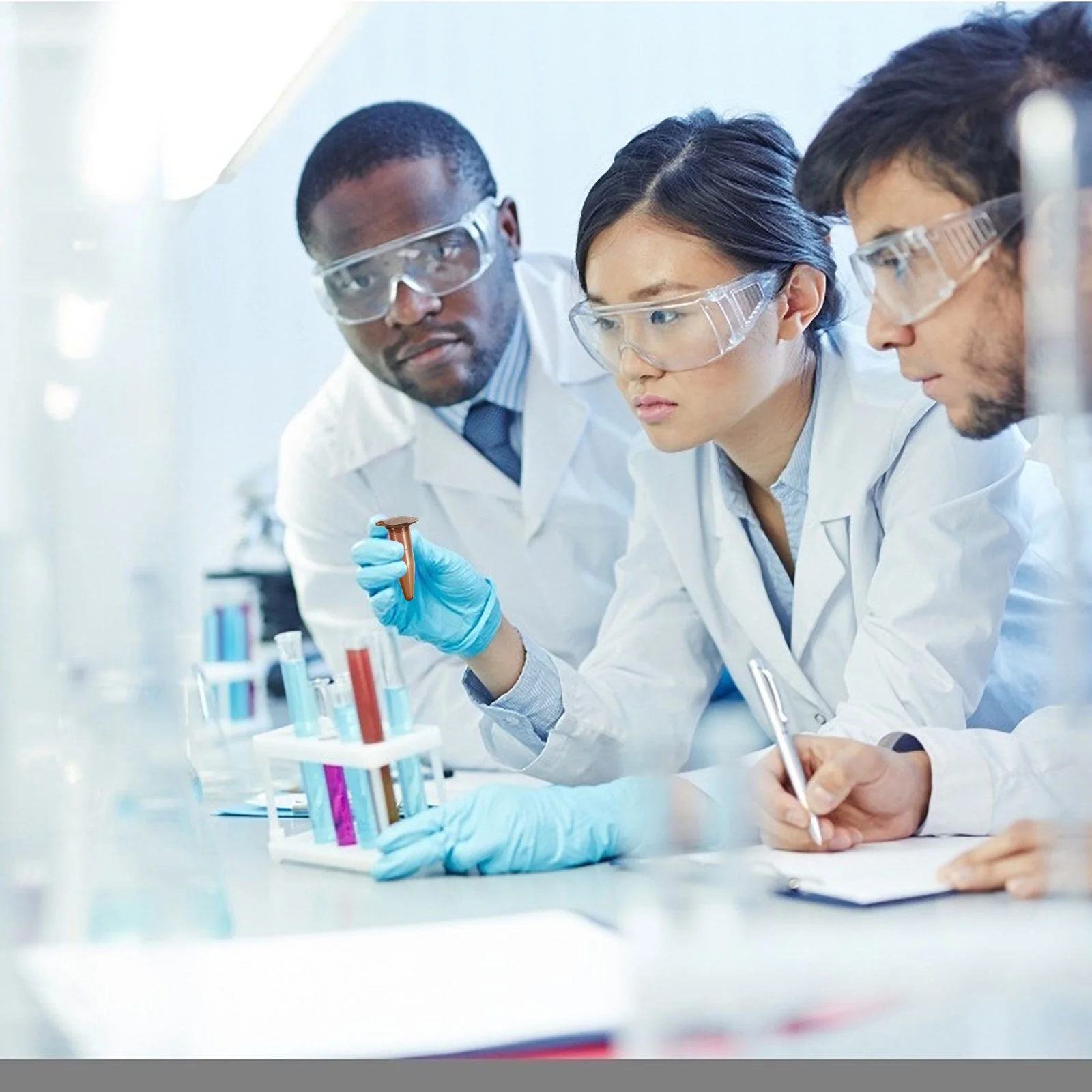 

500pcs Brown Centrifuge Tubes 1.5Ml Graduated Conical Microcentrifuge Vials Pp Material Smooth Inner Leak Proof For