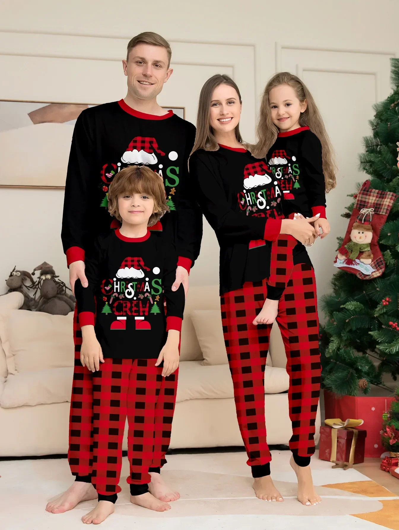 2024 Winter Christmas Crew Print Pajamas Set Mom Daughter Dad Son Matching Clothes Casual Soft Lounge-wear Xmas Gift Family Look