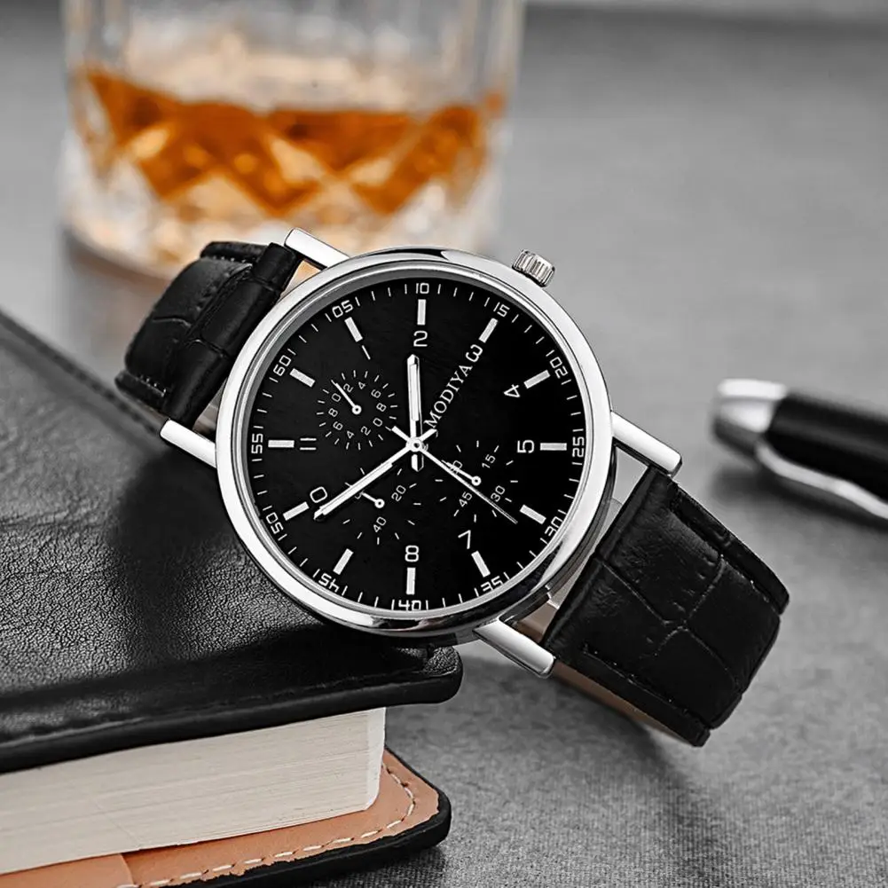 Men Quartz Watch Stylish Men\'s Chronograph Watches with Quartz Movement Leather Strap Gift for Boyfriend or Father for Men