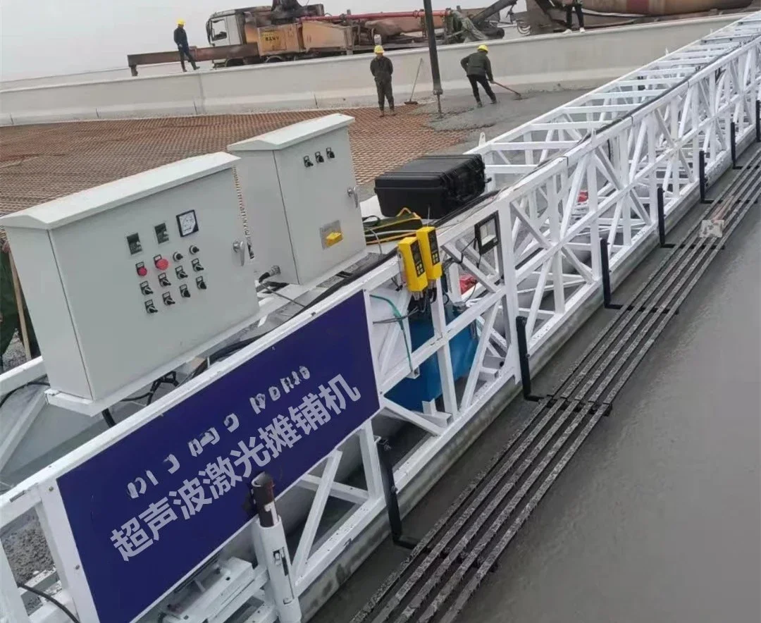 High-speed bridge deck wheel paver, ultrasonic dual-system truss paver