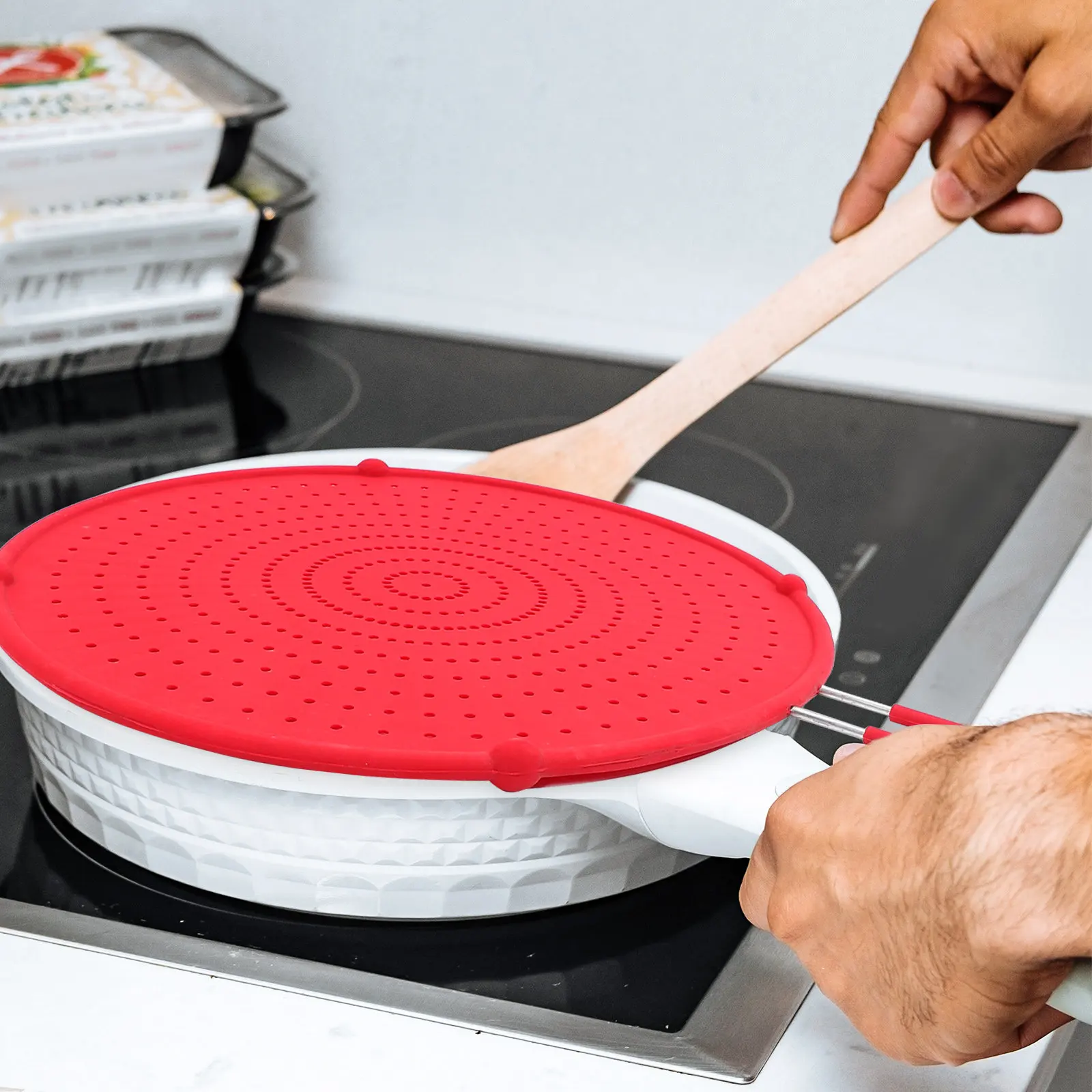 Oil Splatter Guard – Food-Grade Silicone Pot Lid with Ergonomic Handle, Hangable & Easy-Clean Design - view 3