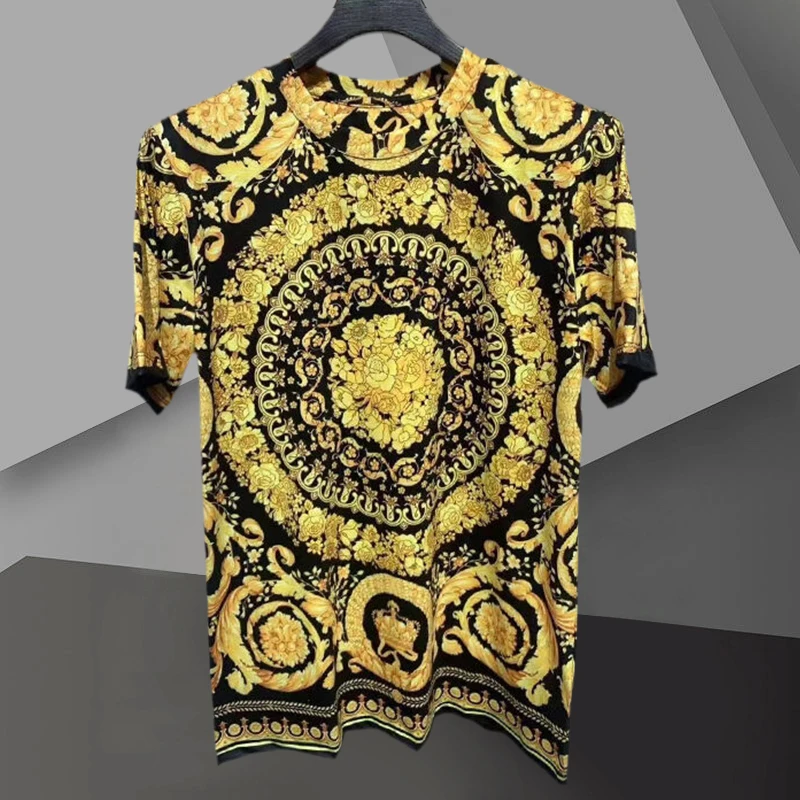 Luxury Retro Tshirt For Men Summer New Short Sleeve Tshirt Homme Black Gold Flower Printing Tee Shirt Men Social Club Outfits