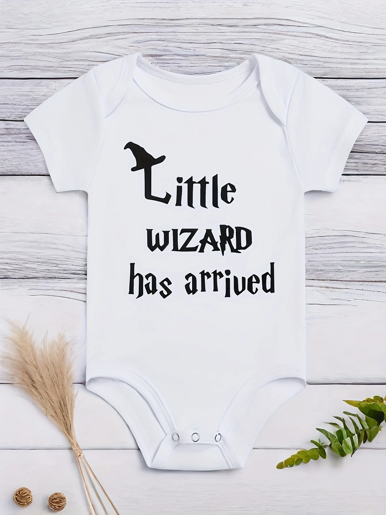 Little Wizard Has Arrived Halloween Slogan Graphic Bodysuit Fashion Party Baby 100% Cotton Casual Short Sleeve Newborn Romper