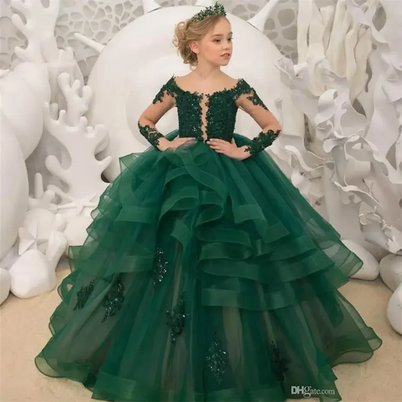 

Gorgeous Green Flower Girl Dresses Scoop Neck Appliqued Beaded Long Sleeves Girl Pageant Gowns Ruffle Tiered Sweep Train Birthda