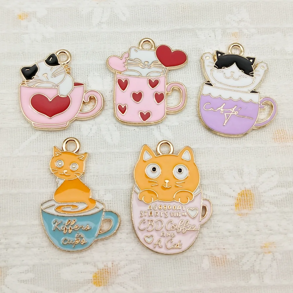 10 قطع الكرتون الحب كأس القط الأقراط قلادة معدنية سحر قلادة المفاتيح DIY المواد اليدوية