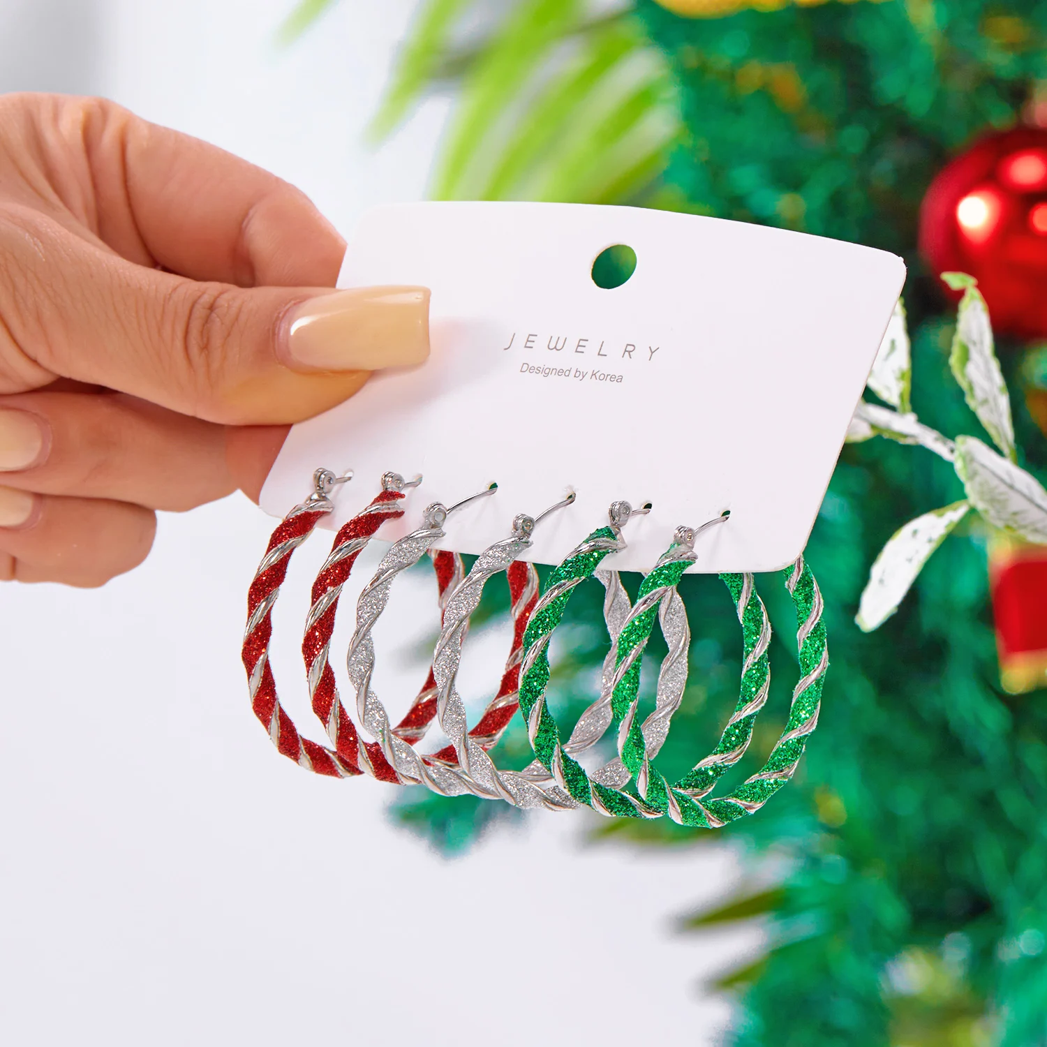 

Minimalist Christmas Twisted Circle Earrings For Women Fashion Colorful Spiral Geometric Hoop Earrings Friendship Jewelry Gifts