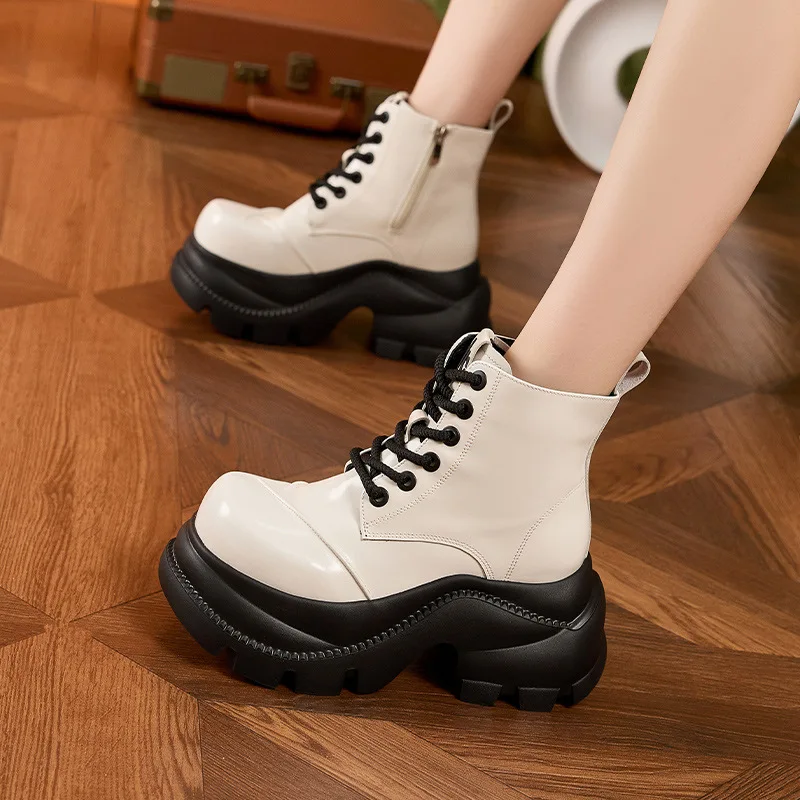 

Luxury Autumn Women High Platform Ankle Boots Winter Thick Sole Motorcycle Boots 9CM Heels Chunky Metal Short Sneakers