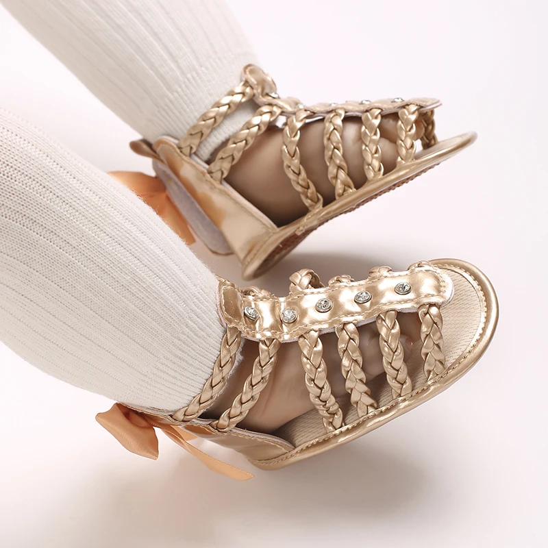 Fashionable gold baby girl shoes summer casual Roman hollow sandals soft sole comfortable and non slip walking shoes