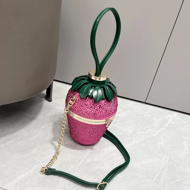 Fashion Strawberry Drip Diamond Evening Clutch bag Purses and Handbag 2024 Luxury Top Designer Shoulder Bags Banquet Bucket Bag