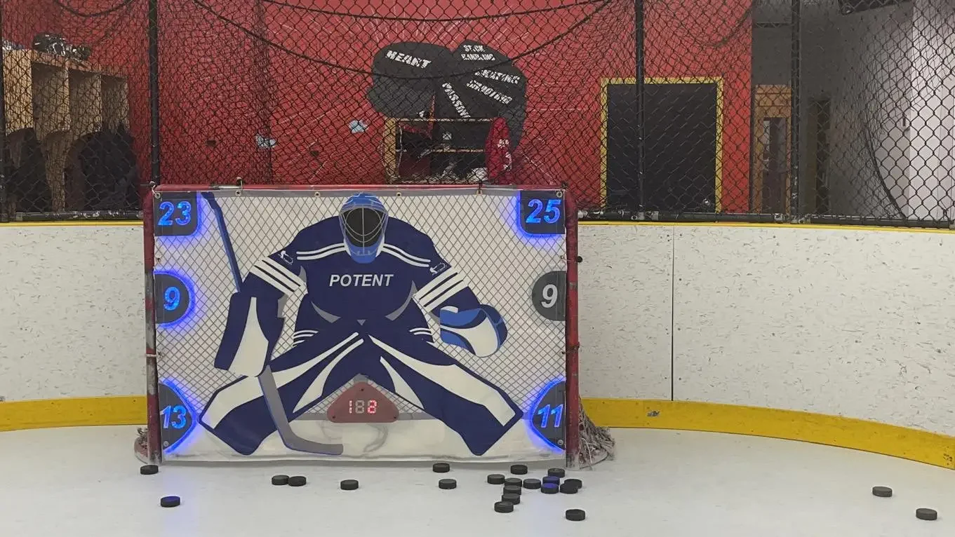 DIGITAL SHOOTING TUTOR  Extreme Shooting Tarp Shooter Tutors Hockey Training Goal Tarp