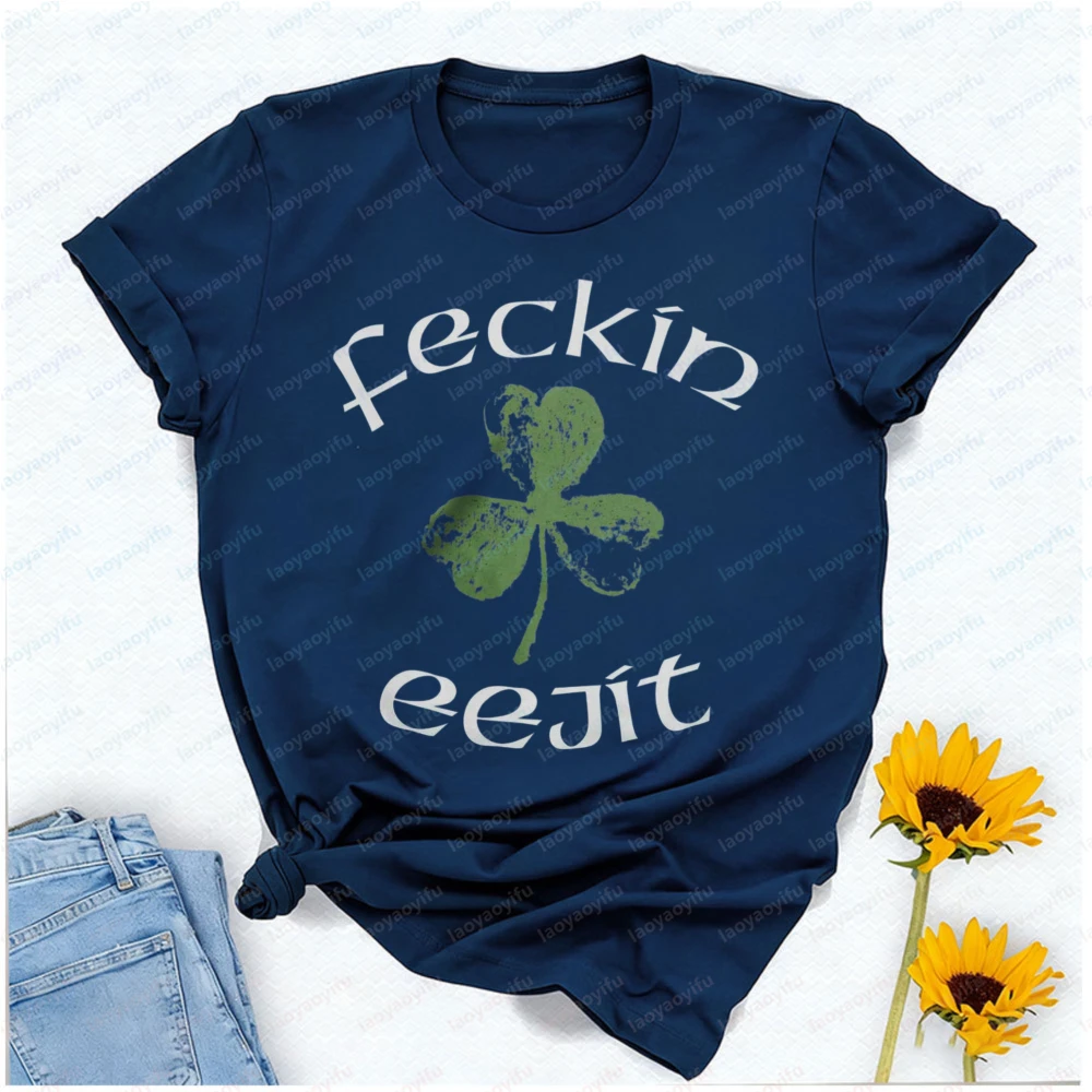 Casual Style Women's T-Shirt Irish Clover and Text Design for St Patrick's Day Gift for Friends and Family Graphic T Shirts Tops