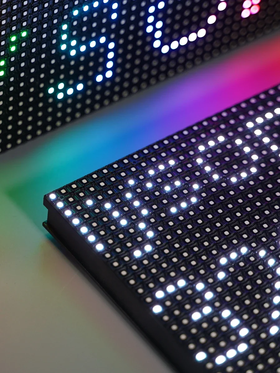 Moduł wyświetlacza LED P5 Outdoor 320x160mm o wysokiej jasności, 64x32 piksele, HUB75, skanowanie 1/8 — zdjęcie produktu 7