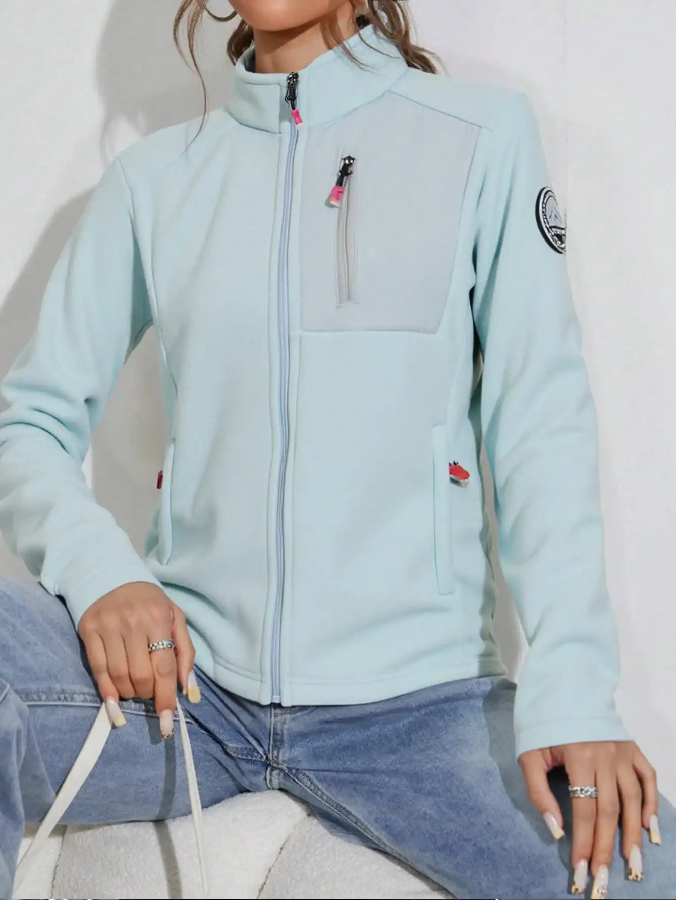 

A Women's Outdoor Fleece Jacket for Autumn and Winter, Warm Women's Coat Jacket, Slim-Fit Women's Top, Polyester Fabric, Zip-Up Front, Solid Color Jacket, Women's Fleece Jacket