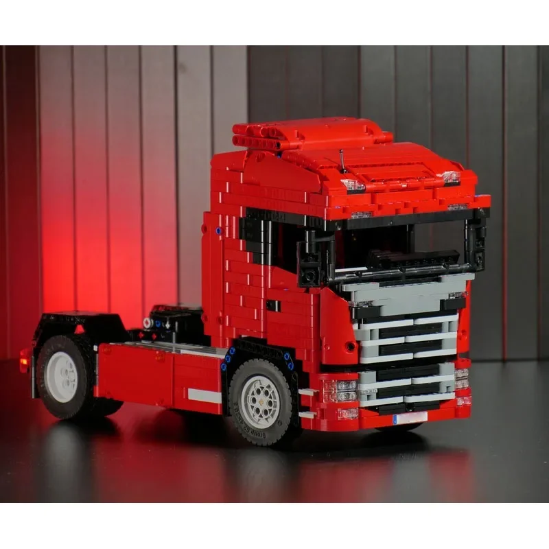 Building Blocks MOC-6086 Classic Car Red Truck Head Racing Building Blocks Stitching Model 1659PCS Kids PuzzleDIY Christmas Gift